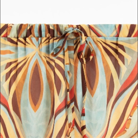 Zara coord set, printed wrap shirt and wide leg pants sz M, pajama style - Picture 8 of 11